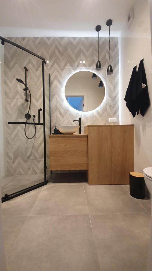 4four Apartment, Moderno, Taras, Parking Podziemny Apartment Torun